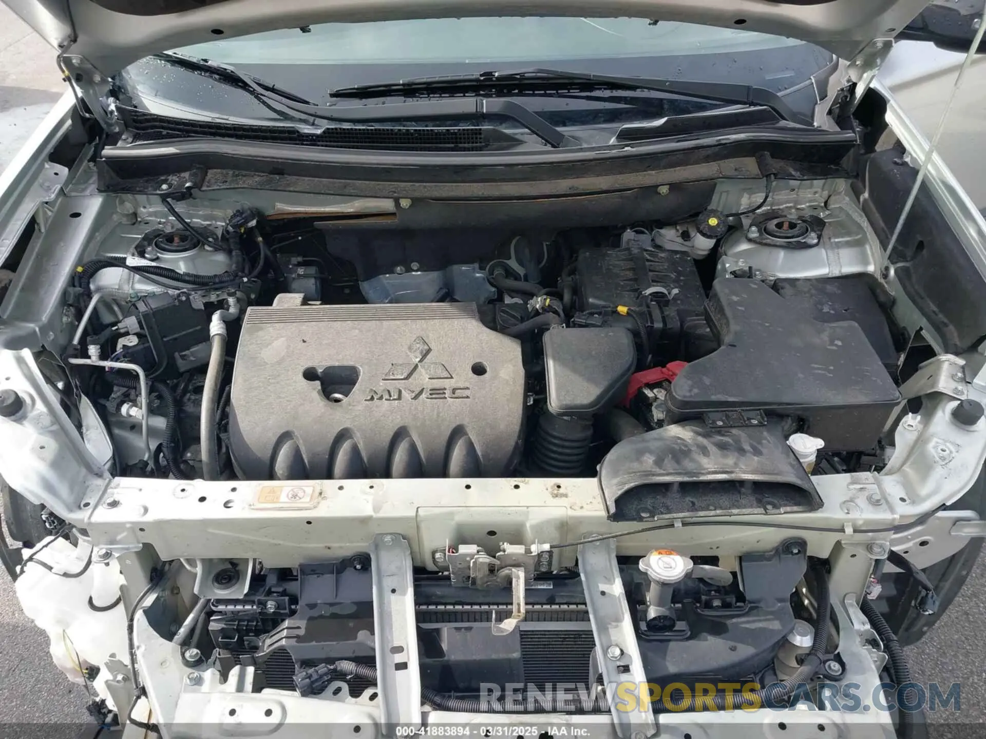 10 fotografías del automóvil dañado JA4AZ3A31LZ046189 MITSUBISHI OUTLANDER 2020