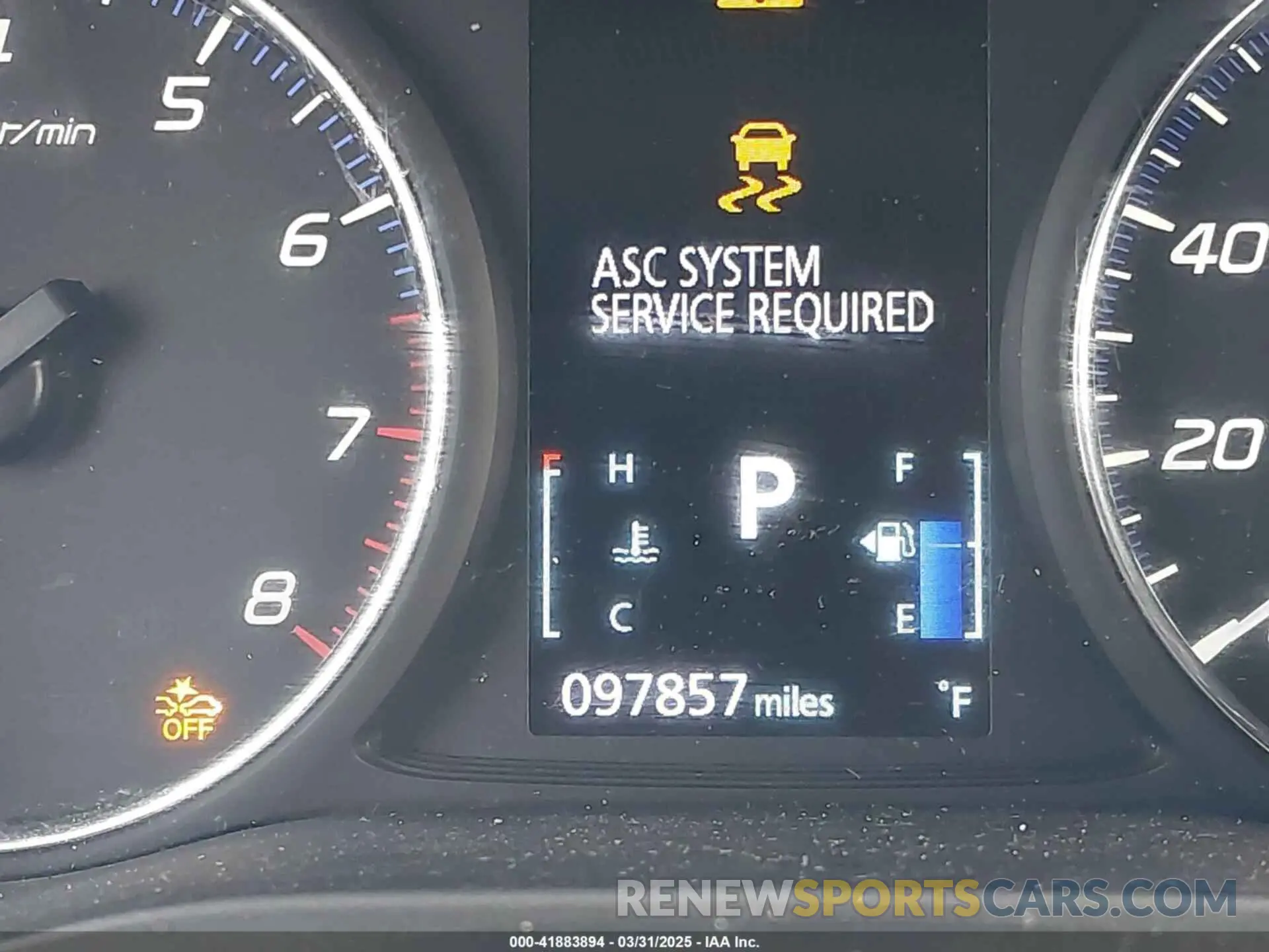 15 fotografías del automóvil dañado JA4AZ3A31LZ046189 MITSUBISHI OUTLANDER 2020