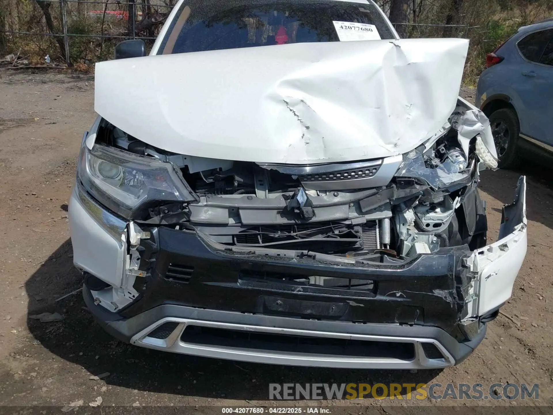12 fotografías del automóvil dañado JA4AZ3A32LZ014982 MITSUBISHI OUTLANDER 2020