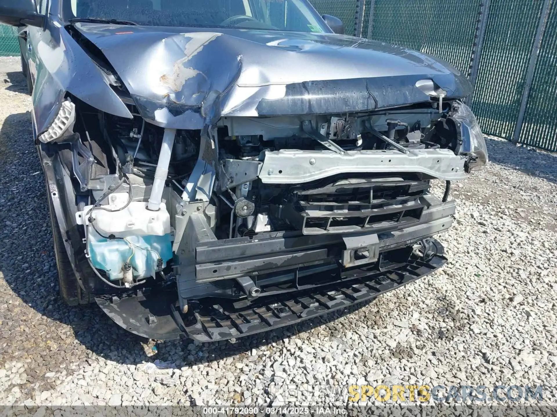 6 fotografías del automóvil dañado JA4AZ3A33LZ026557 MITSUBISHI OUTLANDER 2020