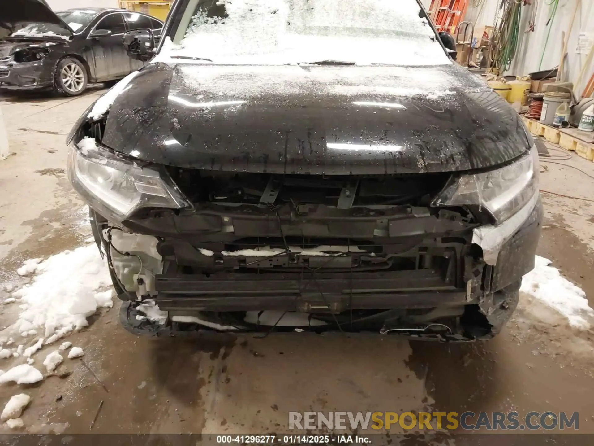 6 fotografías del automóvil dañado JA4AZ3A33LZ048610 MITSUBISHI OUTLANDER 2020