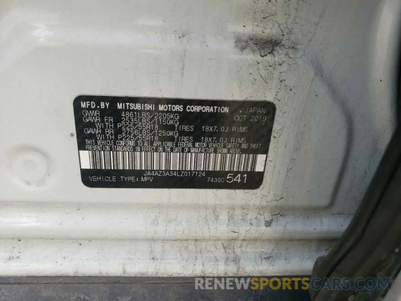 13 fotografías del automóvil dañado JA4AZ3A34LZ017124 MITSUBISHI OUTLANDER 2020