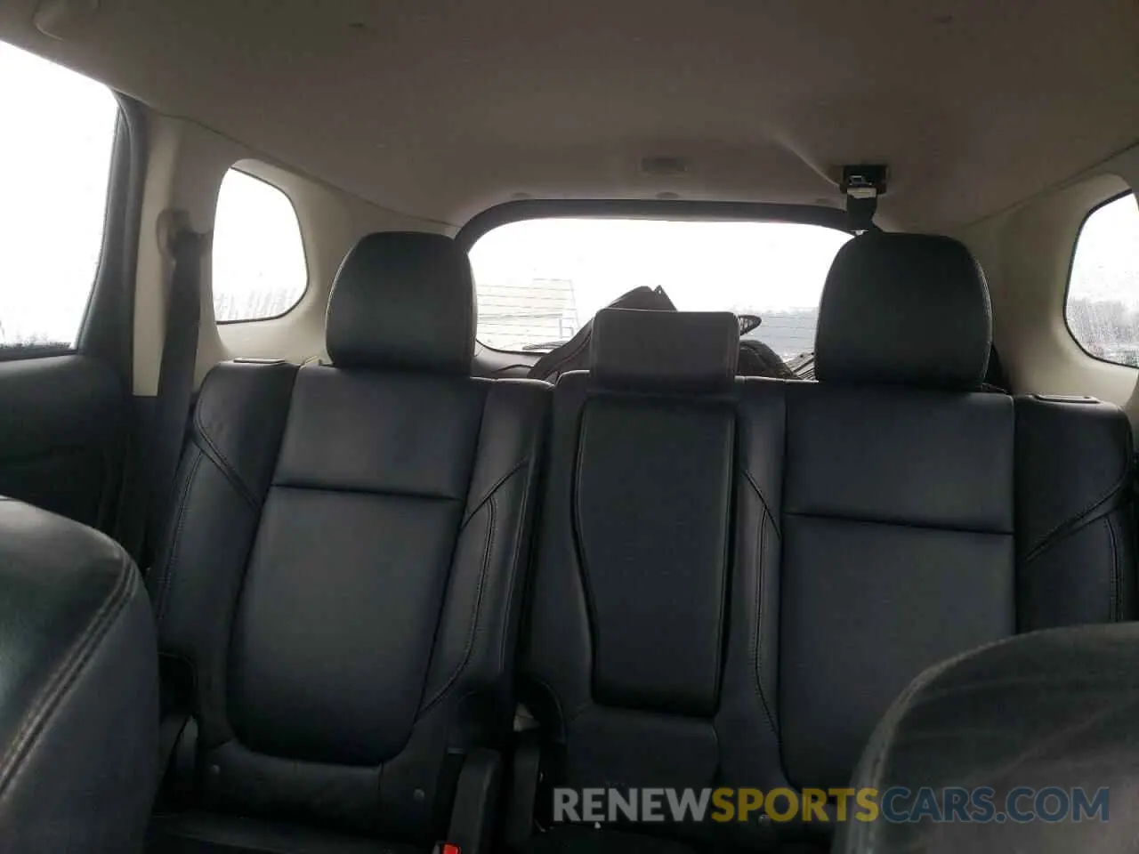 10 fotografías del automóvil dañado JA4AZ3A34LZ017690 MITSUBISHI OUTLANDER 2020