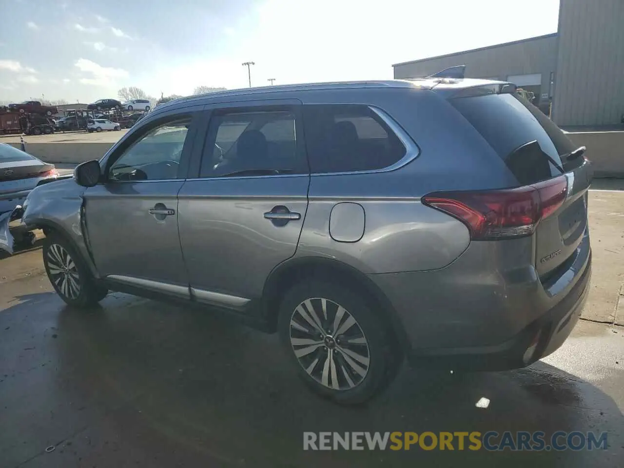2 fotografías del automóvil dañado JA4AZ3A36LZ023555 MITSUBISHI OUTLANDER 2020