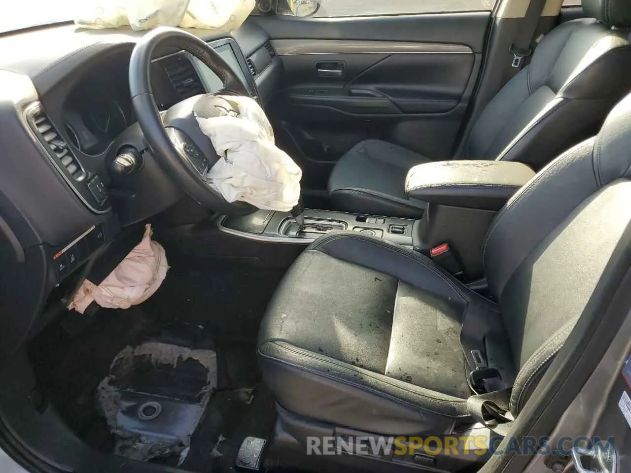 7 fotografías del automóvil dañado JA4AZ3A36LZ023555 MITSUBISHI OUTLANDER 2020