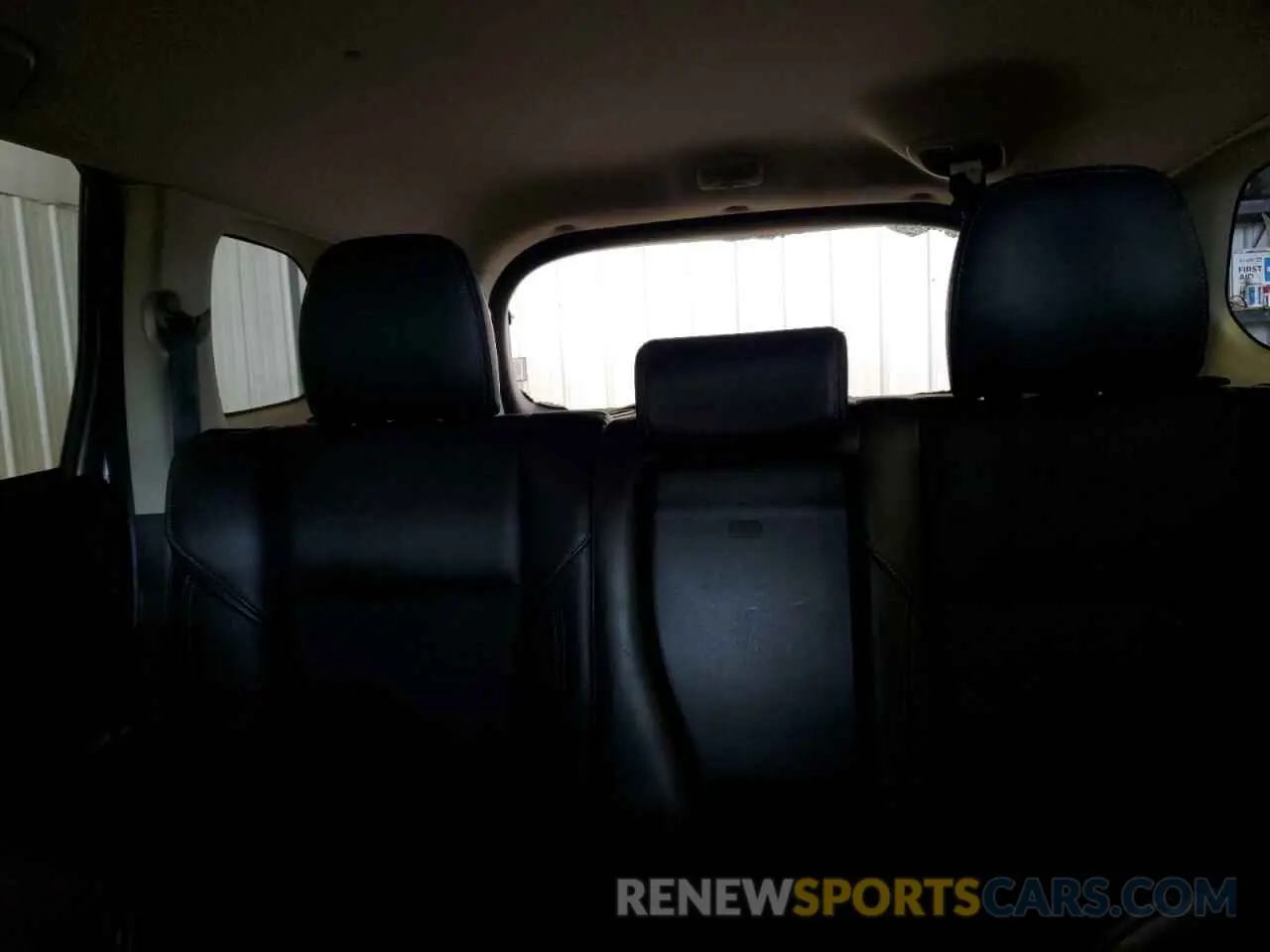 10 fotografías del automóvil dañado JA4AZ3A36LZ030649 MITSUBISHI OUTLANDER 2020