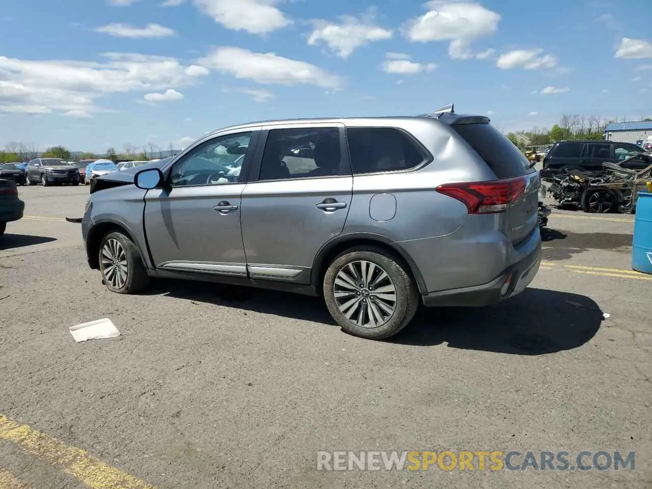 2 fotografías del automóvil dañado JA4AZ3A37LZ045354 MITSUBISHI OUTLANDER 2020