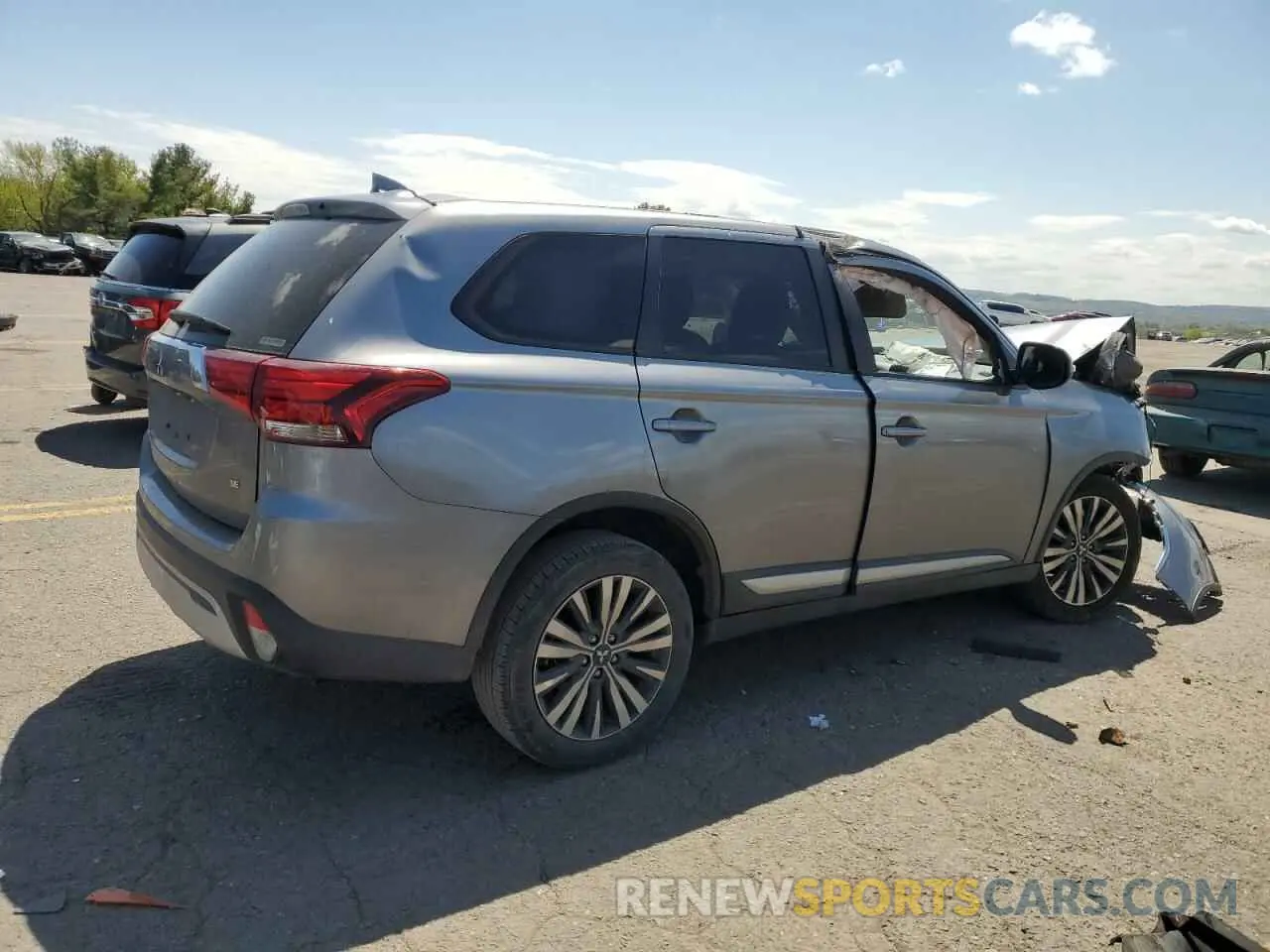 3 fotografías del automóvil dañado JA4AZ3A37LZ045354 MITSUBISHI OUTLANDER 2020