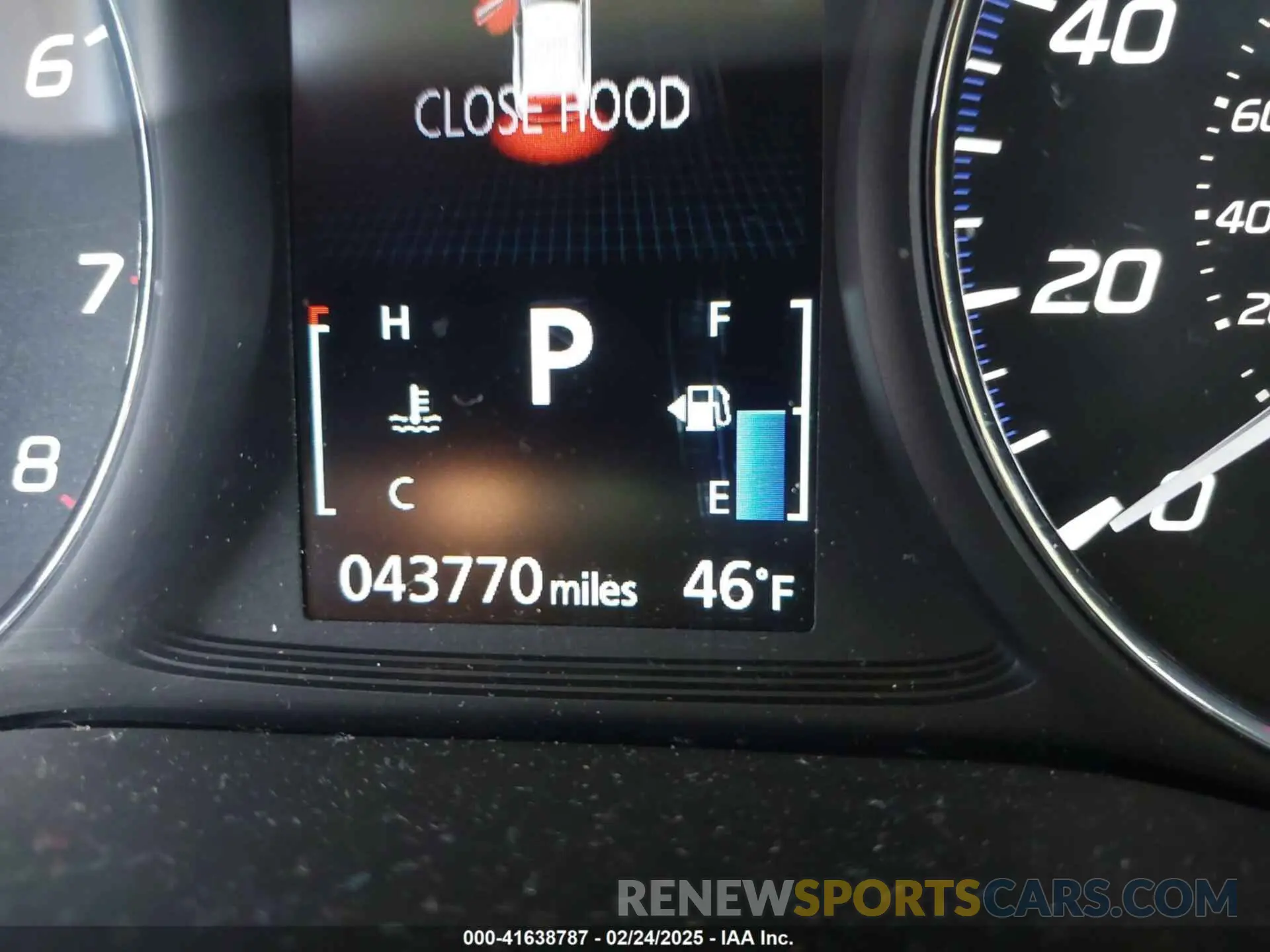 16 fotografías del automóvil dañado JA4AZ3A38LZ017160 MITSUBISHI OUTLANDER 2020