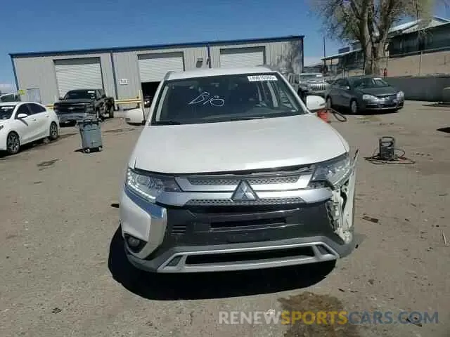 12 fotografías del automóvil dañado JA4AZ3A38LZ024870 MITSUBISHI OUTLANDER 2020