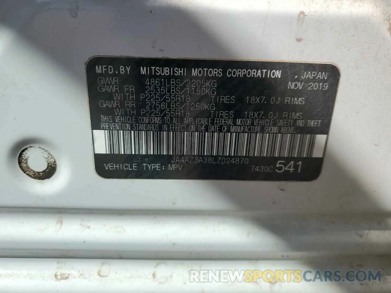 14 fotografías del automóvil dañado JA4AZ3A38LZ024870 MITSUBISHI OUTLANDER 2020