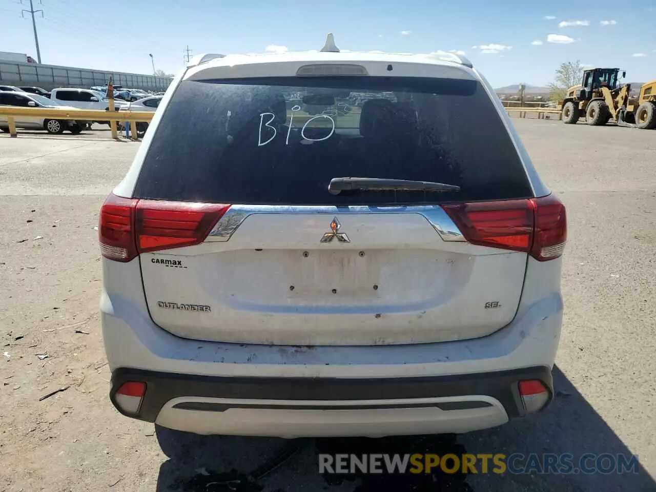 6 fotografías del automóvil dañado JA4AZ3A38LZ024870 MITSUBISHI OUTLANDER 2020