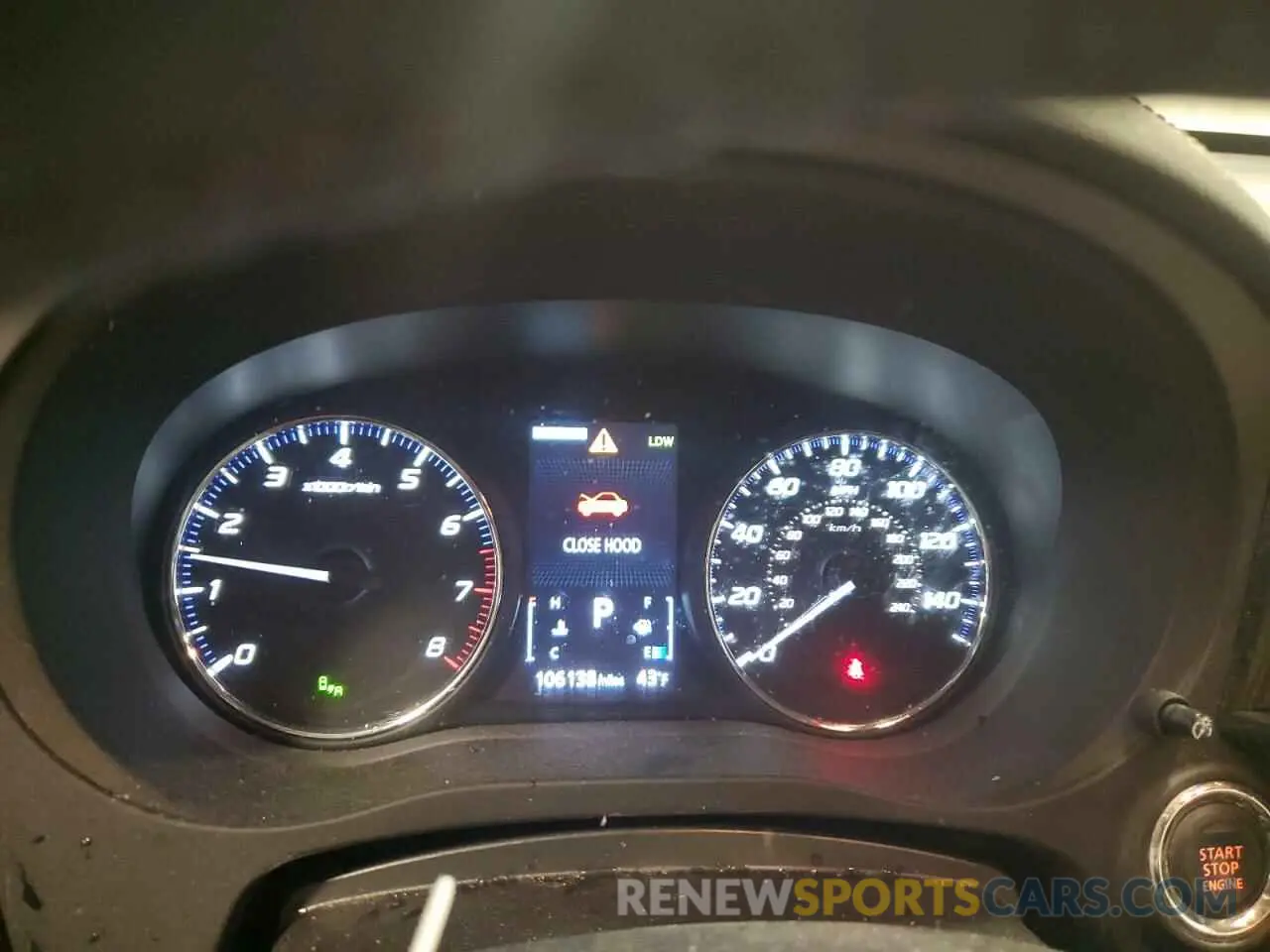 9 fotografías del automóvil dañado JA4AZ3A39LZ038406 MITSUBISHI OUTLANDER 2020