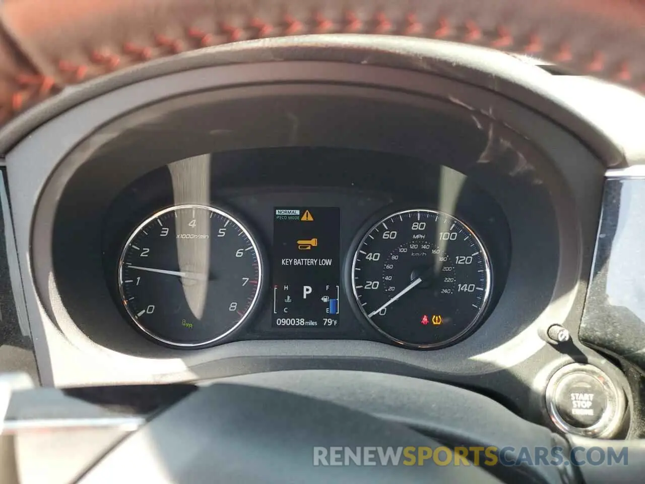 9 fotografías del automóvil dañado JA4AZ3A39LZ040530 MITSUBISHI OUTLANDER 2020