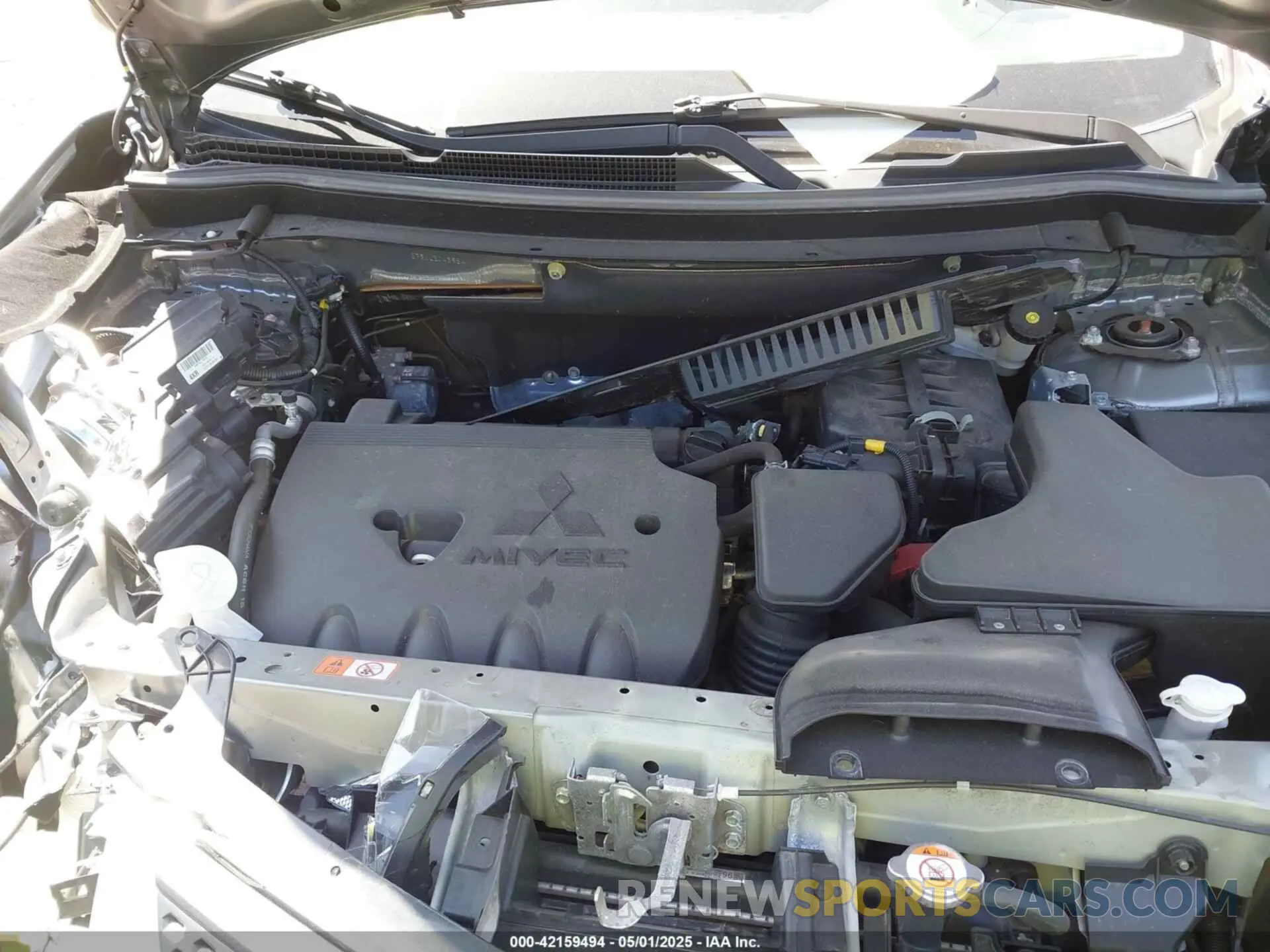10 fotografías del automóvil dañado JA4AZ3A39LZ048854 MITSUBISHI OUTLANDER 2020