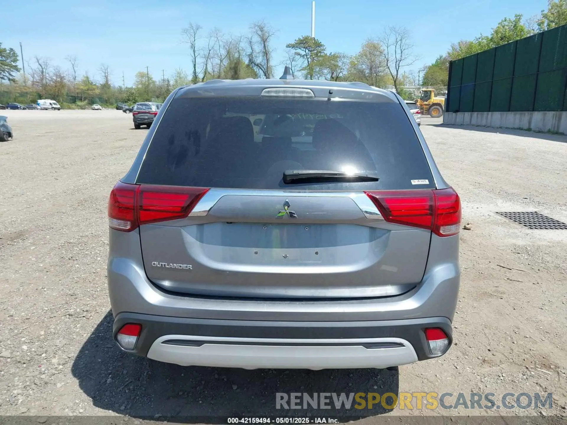 16 fotografías del automóvil dañado JA4AZ3A39LZ048854 MITSUBISHI OUTLANDER 2020