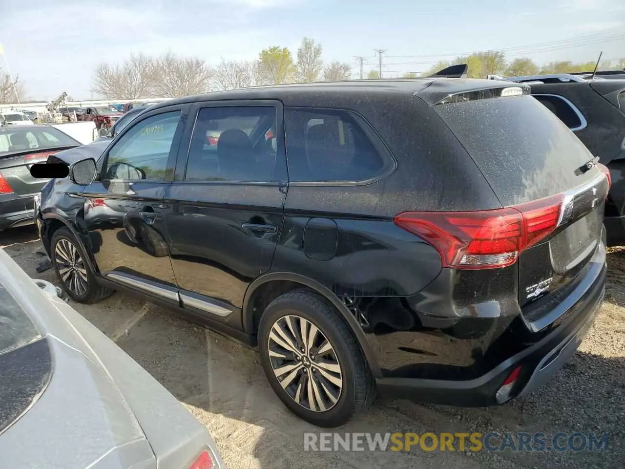 2 fotografías del automóvil dañado JA4AZ3A3XLZ046983 MITSUBISHI OUTLANDER 2020