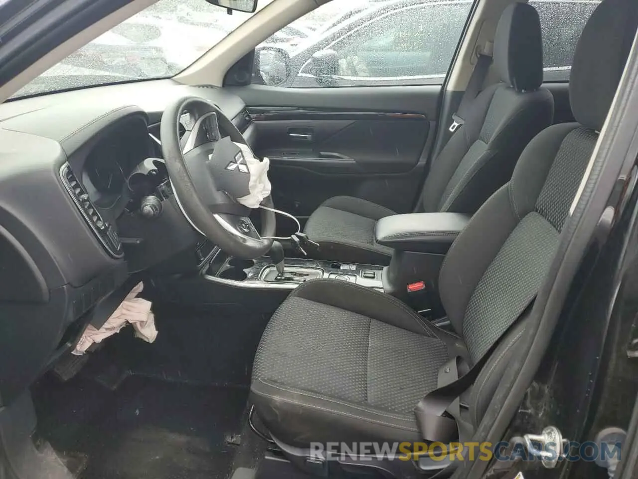 7 fotografías del automóvil dañado JA4AZ3A3XLZ046983 MITSUBISHI OUTLANDER 2020