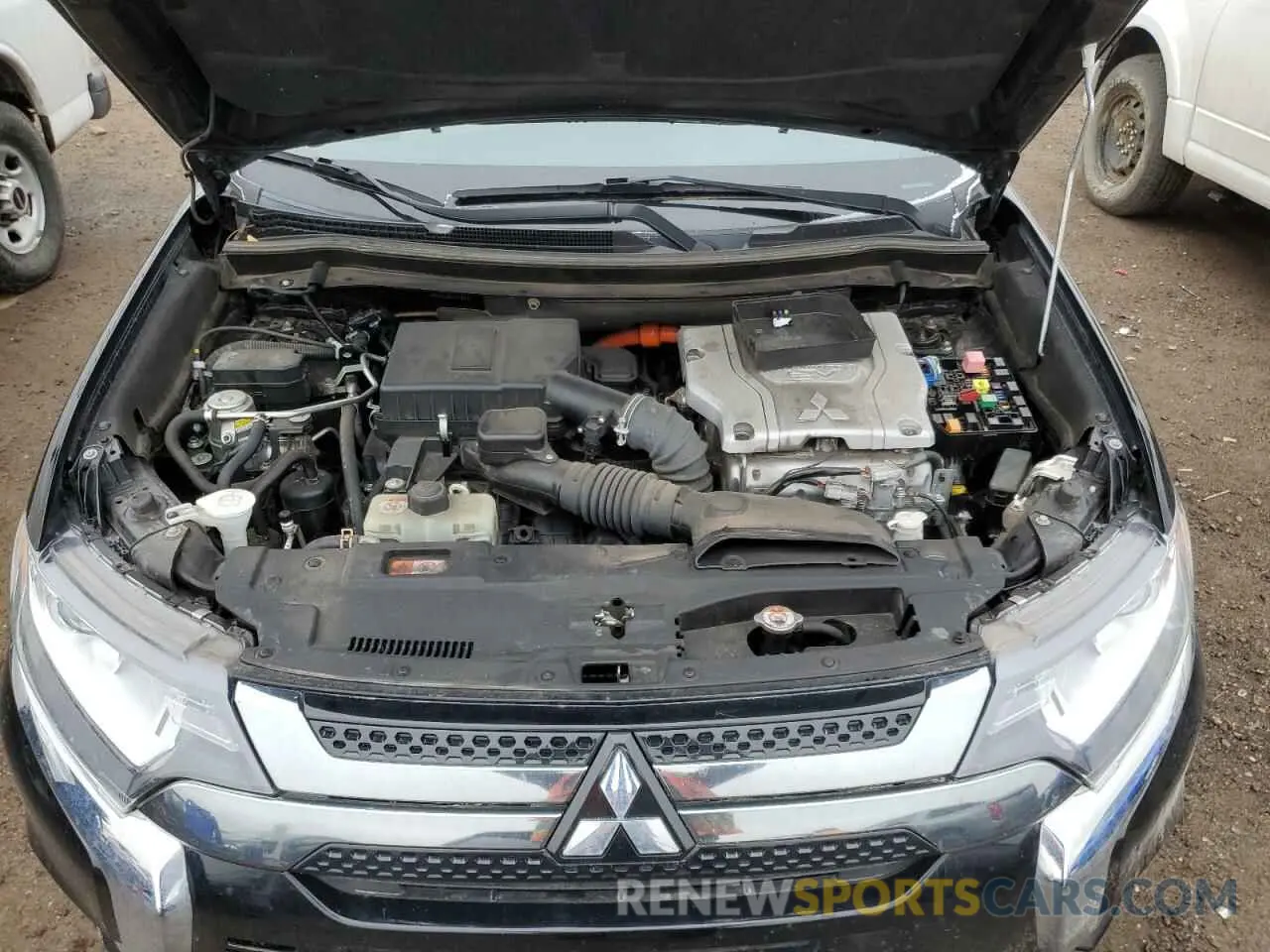 12 fotografías del automóvil dañado JA4J24A57LZ009384 MITSUBISHI OUTLANDER 2020