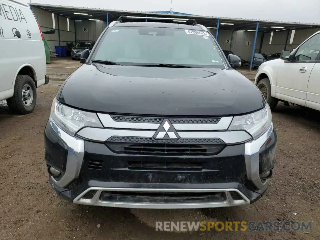 5 fotografías del automóvil dañado JA4J24A57LZ009384 MITSUBISHI OUTLANDER 2020