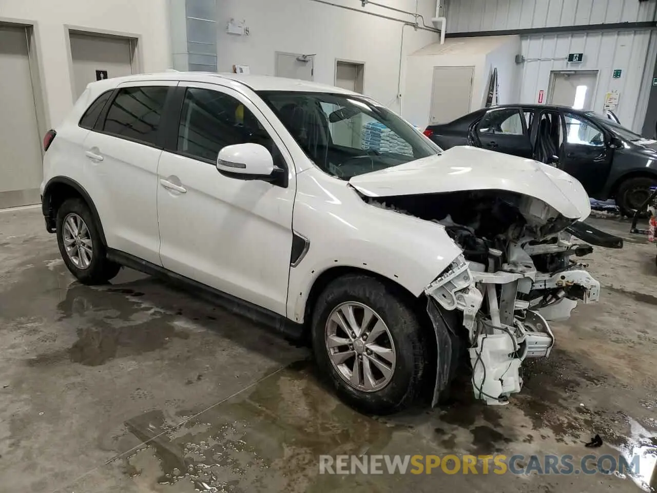 4 fotografías del automóvil dañado JA4AJVAW2MU606670 MITSUBISHI OUTLANDER 2021