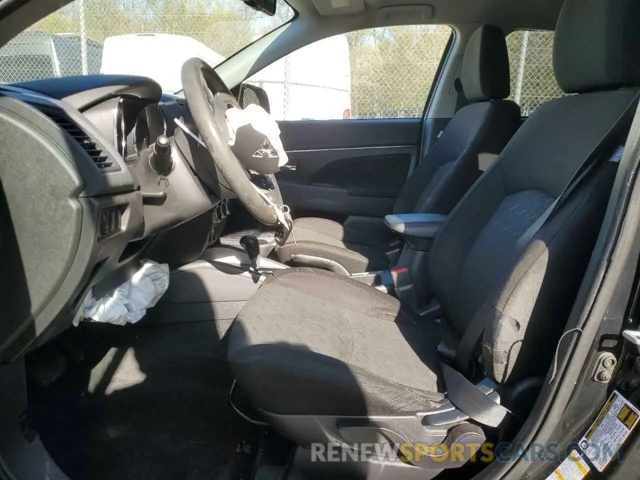 7 fotografías del automóvil dañado JA4APUAU3MU020289 MITSUBISHI OUTLANDER 2021