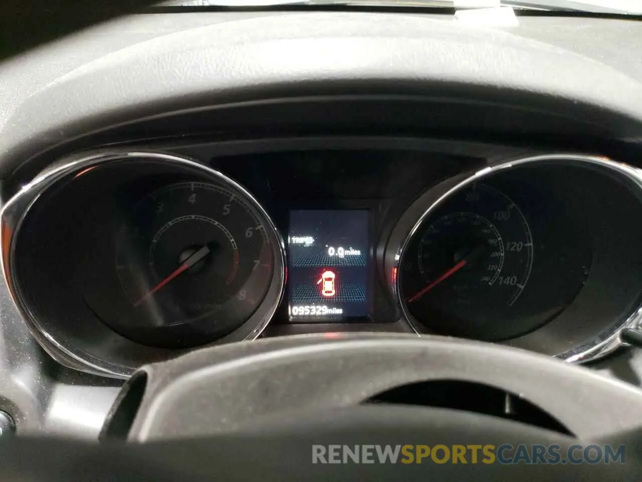 9 fotografías del automóvil dañado JA4APUAU5MU032928 MITSUBISHI OUTLANDER 2021