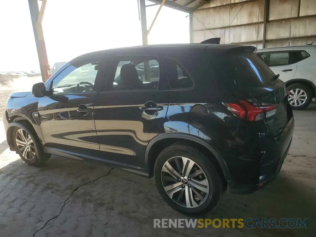 2 fotografías del automóvil dañado JA4APUAU7MU033062 MITSUBISHI OUTLANDER 2021