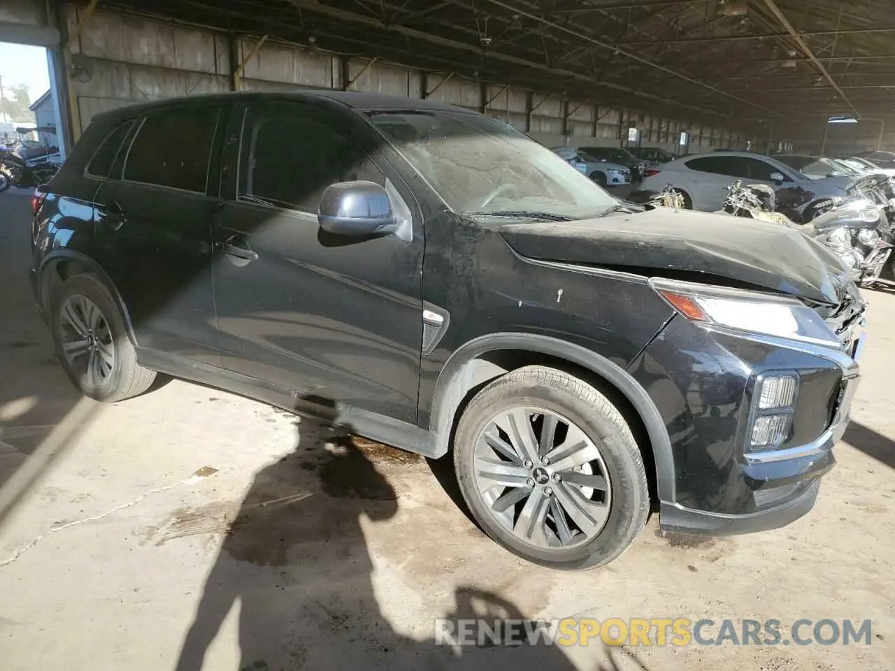 4 fotografías del automóvil dañado JA4APUAU7MU033062 MITSUBISHI OUTLANDER 2021