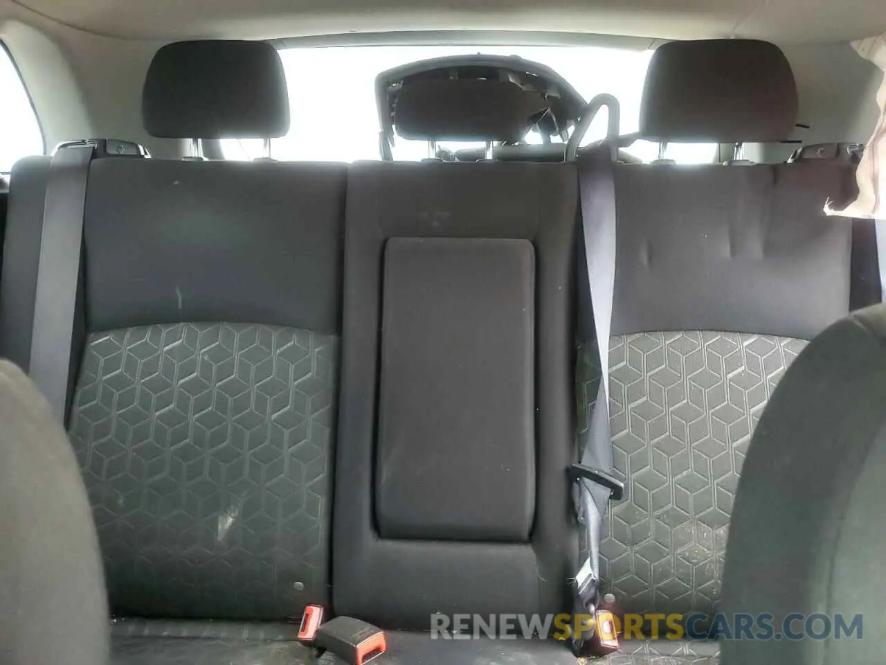 10 fotografías del automóvil dañado JA4APUAU8MU010938 MITSUBISHI OUTLANDER 2021