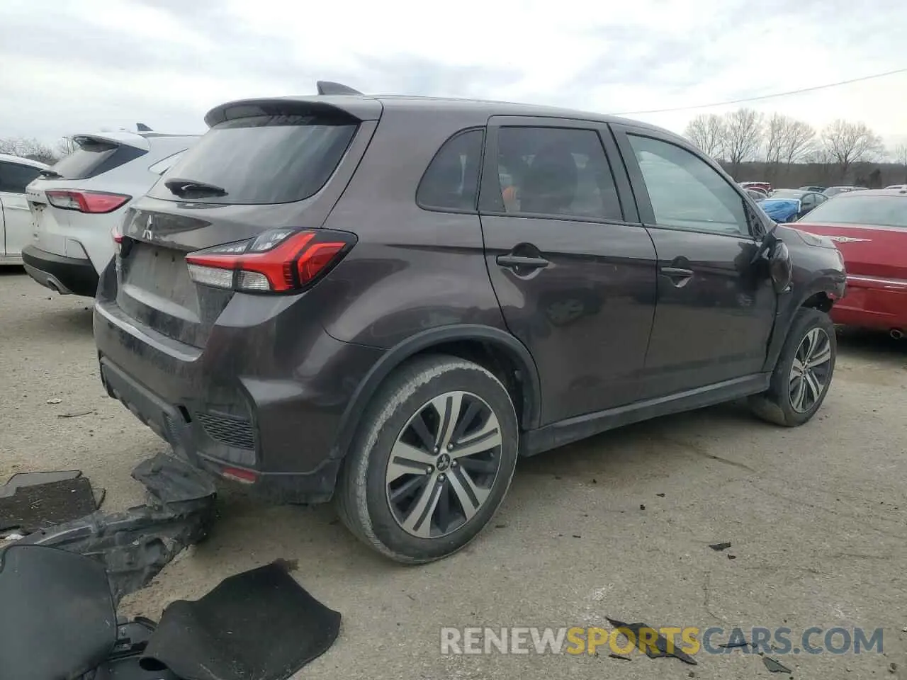3 fotografías del automóvil dañado JA4APUAU8MU010938 MITSUBISHI OUTLANDER 2021