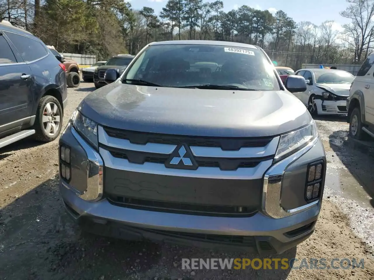 5 fotografías del automóvil dañado JA4APUAU8MU020059 MITSUBISHI OUTLANDER 2021