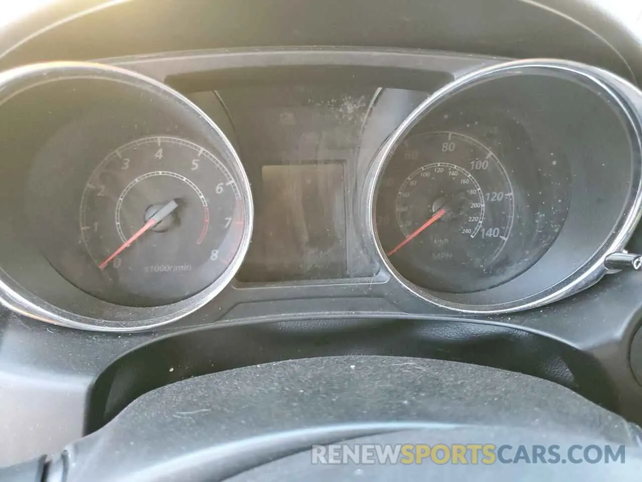 9 fotografías del automóvil dañado JA4APUAU8MU035256 MITSUBISHI OUTLANDER 2021