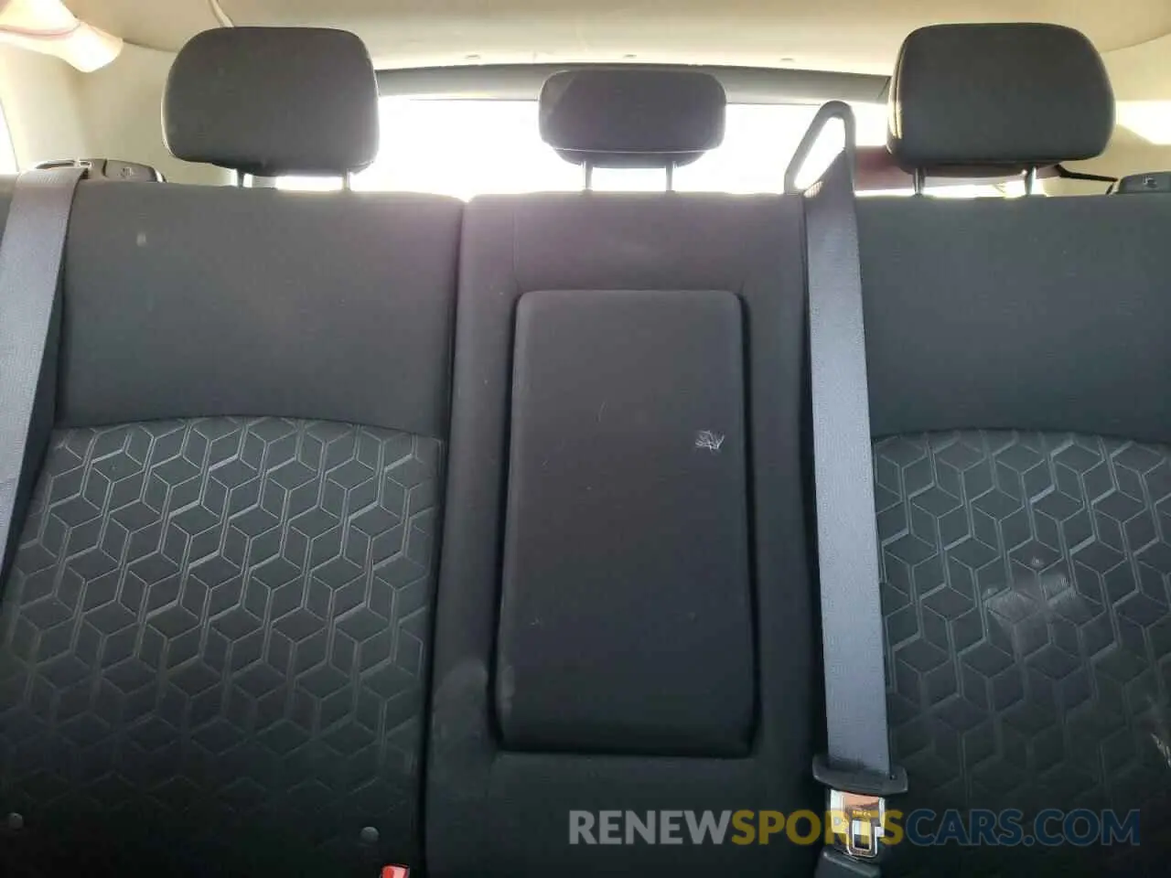 10 fotografías del automóvil dañado JA4APVAU0MU033507 MITSUBISHI OUTLANDER 2021