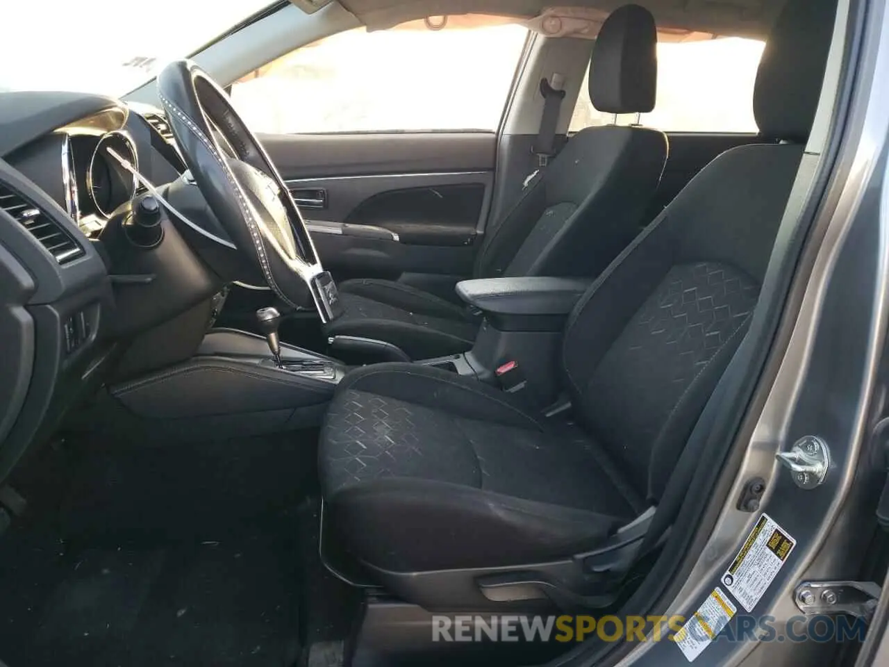 7 fotografías del automóvil dañado JA4APVAU0MU033507 MITSUBISHI OUTLANDER 2021