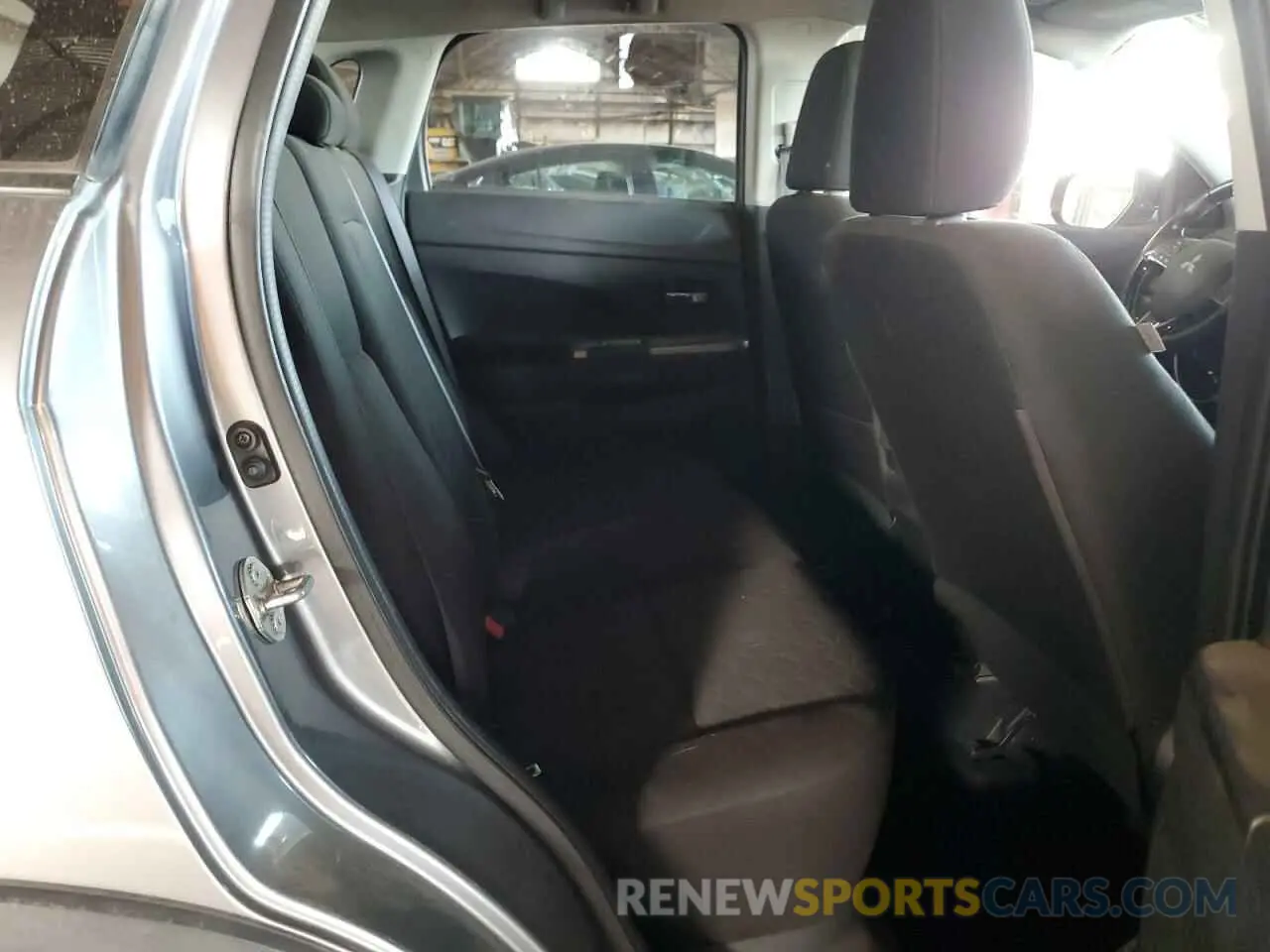 10 fotografías del automóvil dañado JA4APVAU5MU010238 MITSUBISHI OUTLANDER 2021