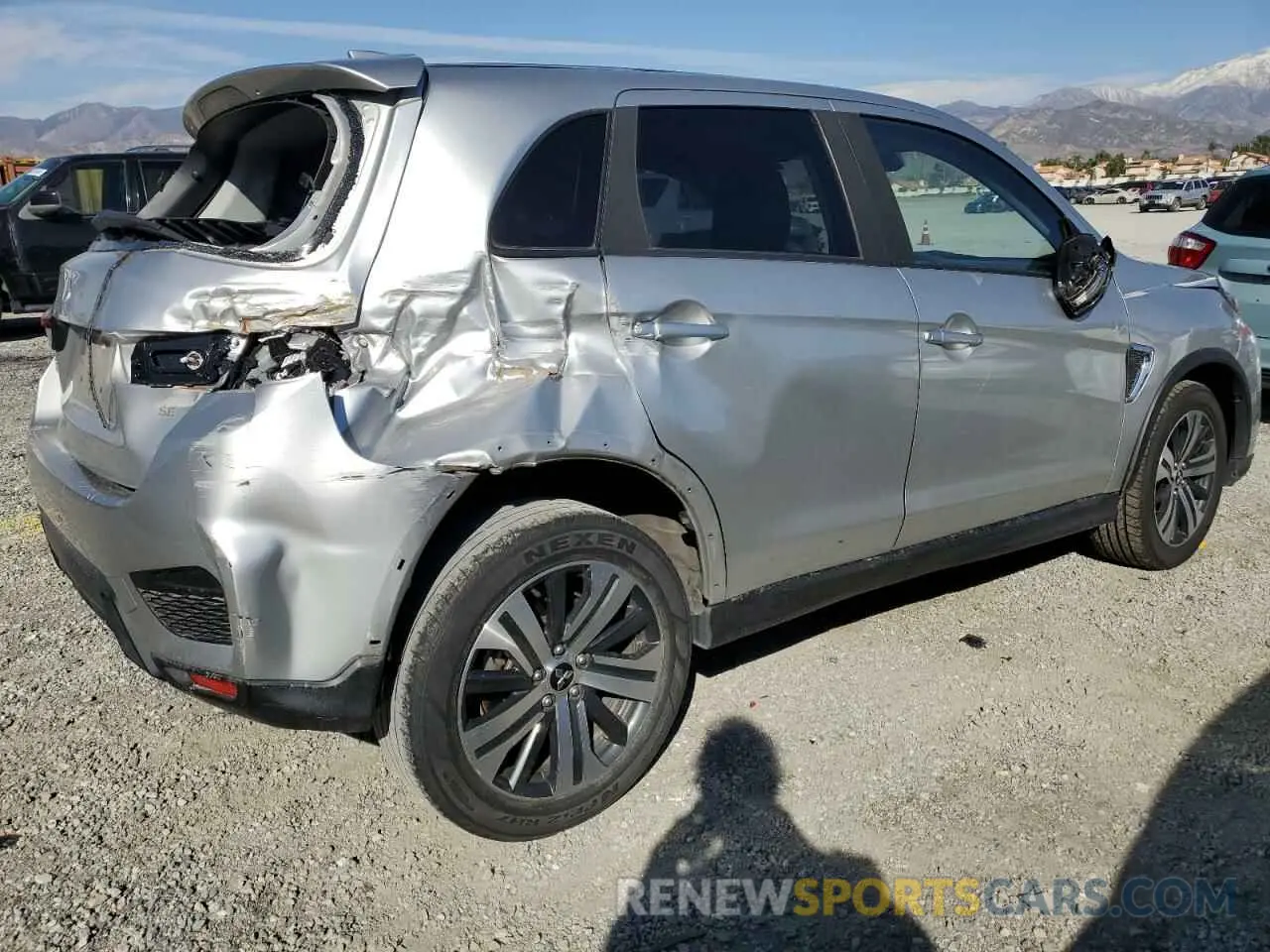 3 fotografías del automóvil dañado JA4APVAU7MU019247 MITSUBISHI OUTLANDER 2021
