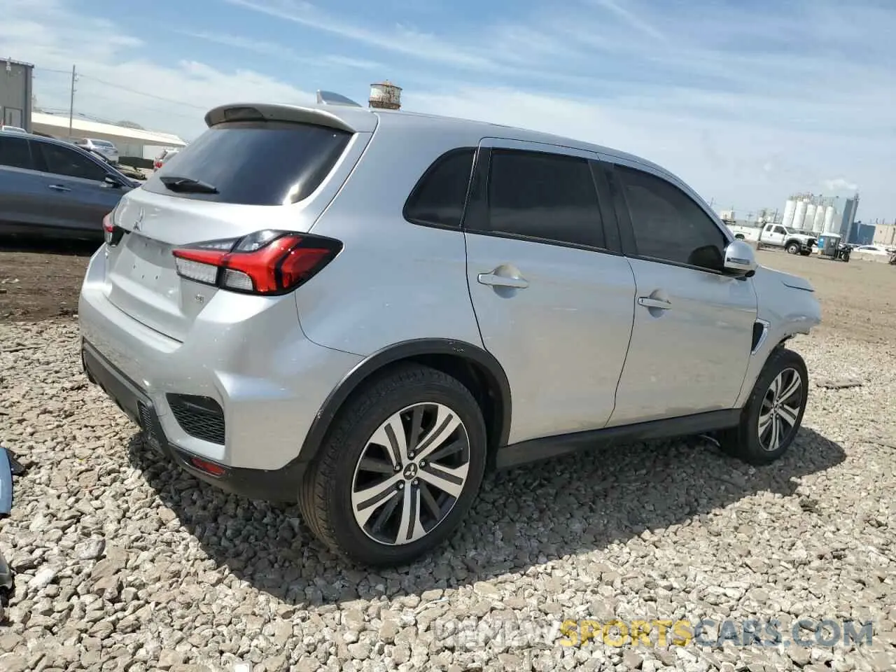 3 fotografías del automóvil dañado JA4APVAU9MU012431 MITSUBISHI OUTLANDER 2021
