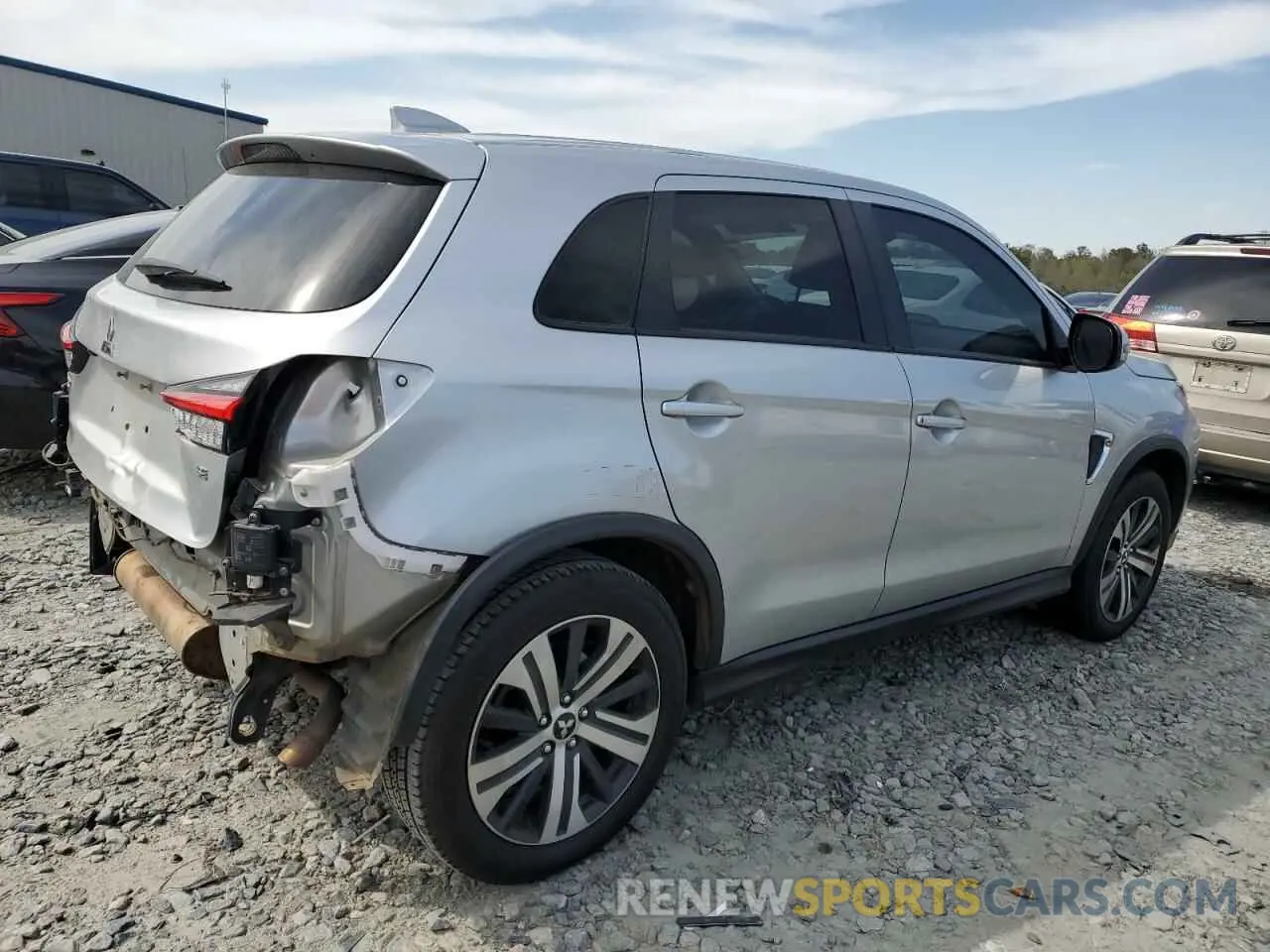 3 fotografías del automóvil dañado JA4APVAU9MU018178 MITSUBISHI OUTLANDER 2021