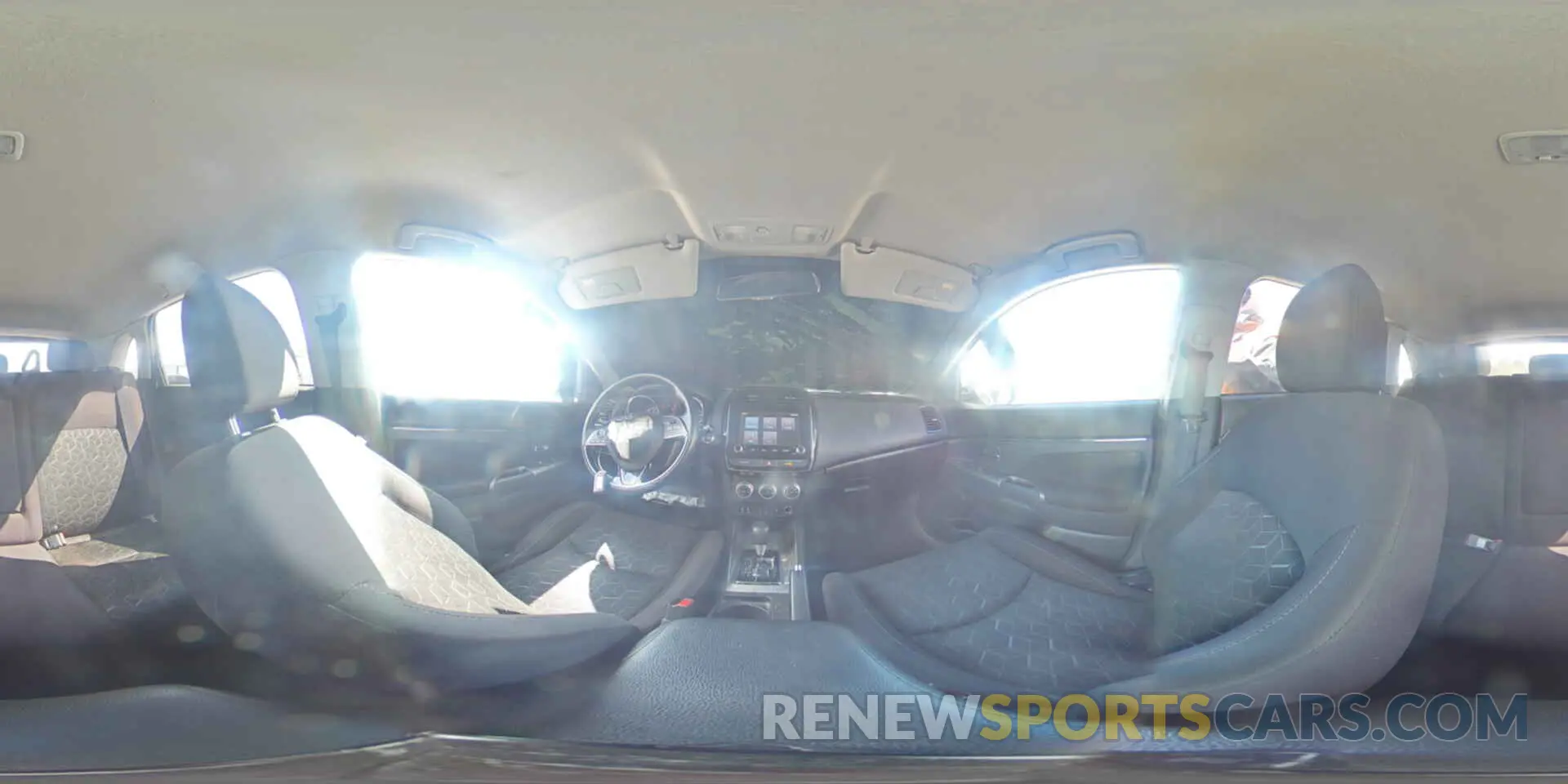 16 fotografías del automóvil dañado JA4APVAU9MU018472 MITSUBISHI OUTLANDER 2021