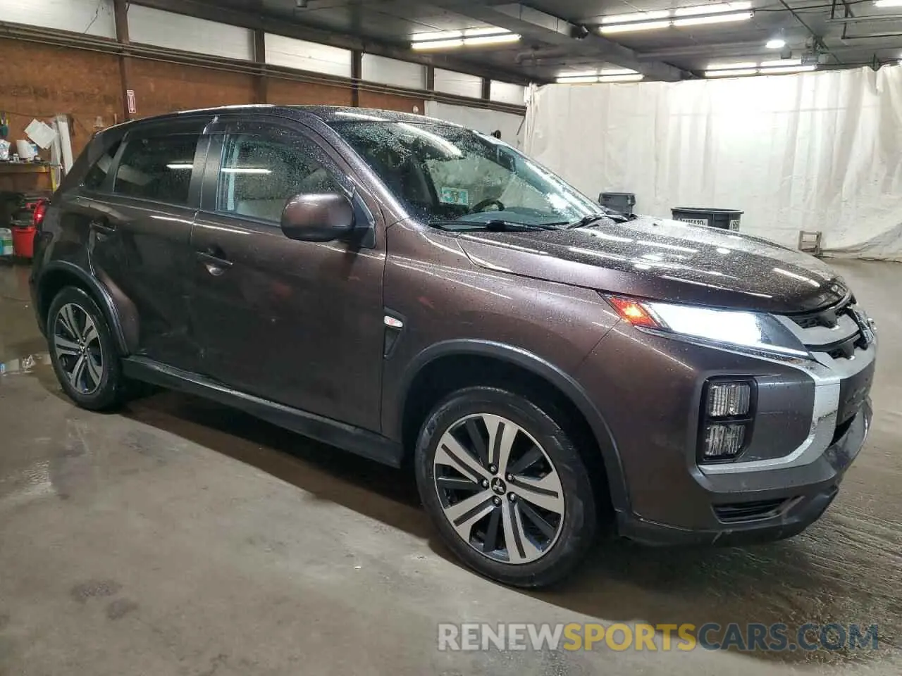 4 fotografías del automóvil dañado JA4ARUAU0MU006313 MITSUBISHI OUTLANDER 2021