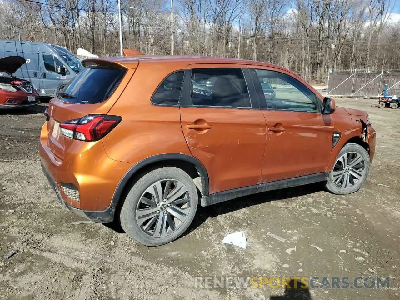 3 fotografías del automóvil dañado JA4ARUAU0MU007235 MITSUBISHI OUTLANDER 2021