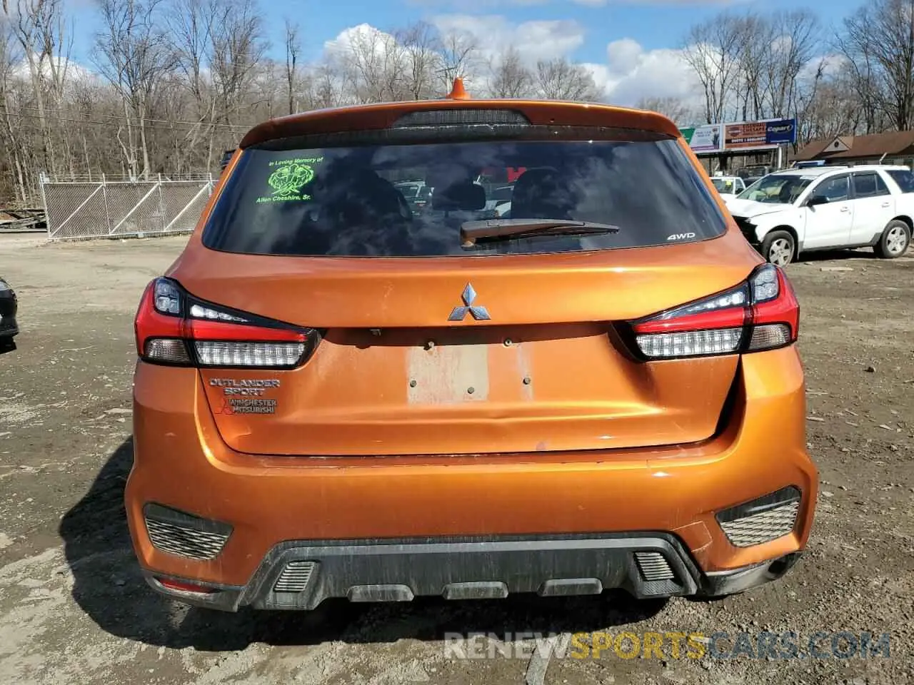 6 fotografías del automóvil dañado JA4ARUAU0MU007235 MITSUBISHI OUTLANDER 2021