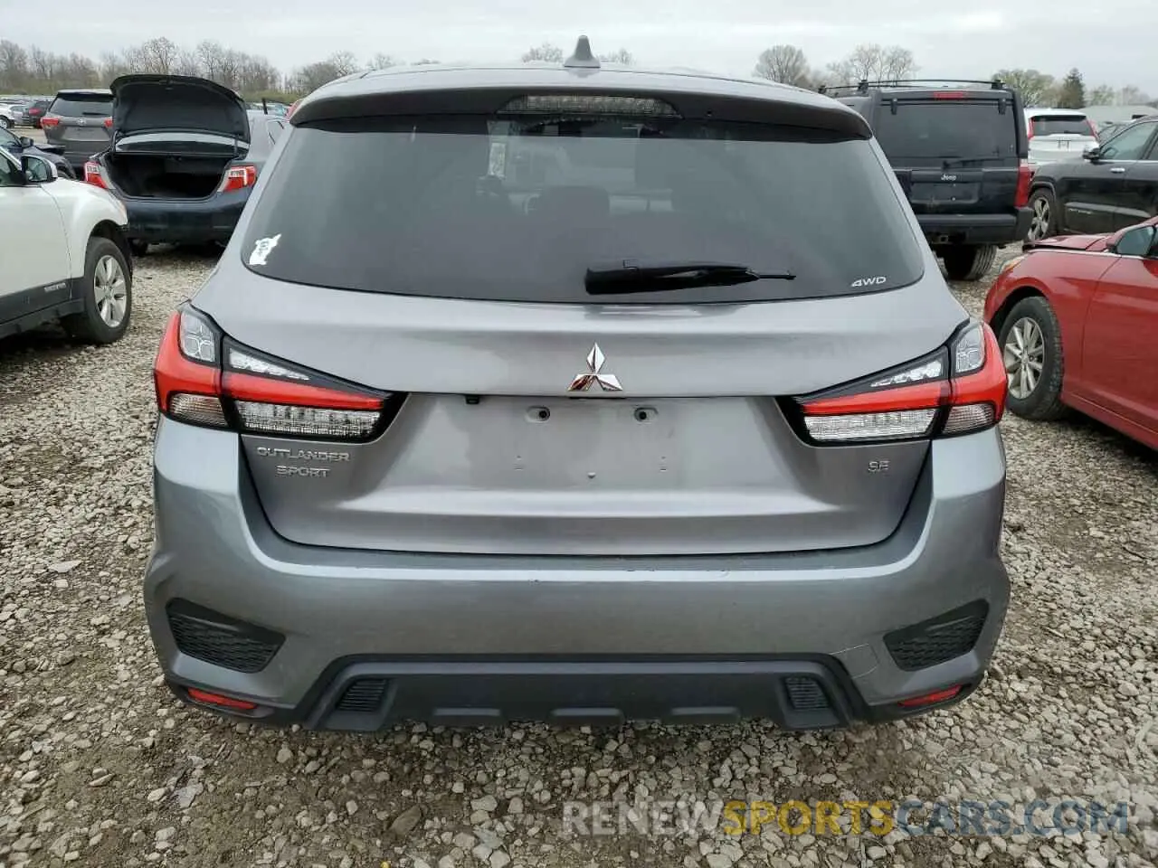 6 fotografías del automóvil dañado JA4ARUAU0MU021040 MITSUBISHI OUTLANDER 2021