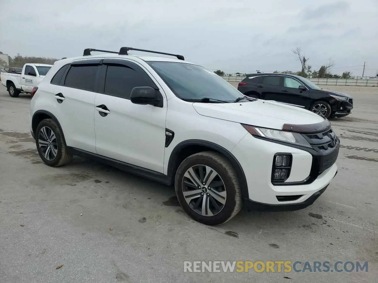 4 fotografías del automóvil dañado JA4ARUAU6MU016859 MITSUBISHI OUTLANDER 2021