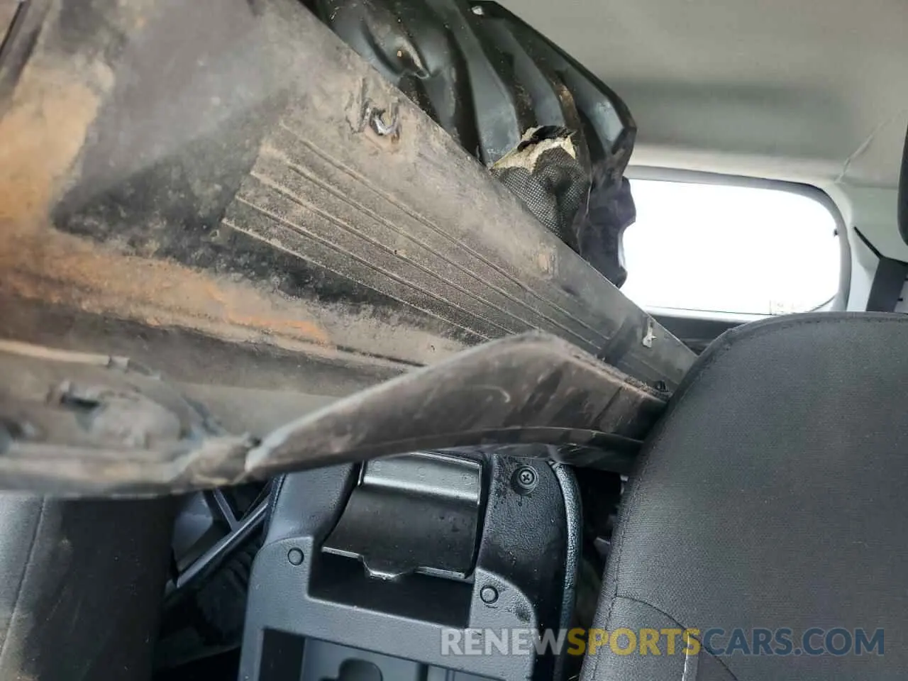 10 fotografías del automóvil dañado JA4ARUAU7MU025506 MITSUBISHI OUTLANDER 2021