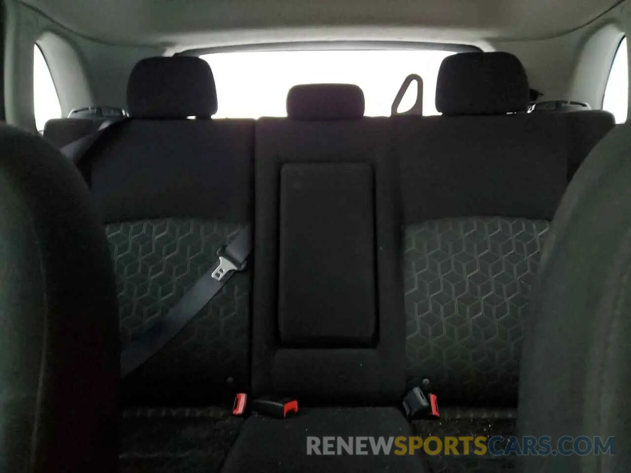 10 fotografías del automóvil dañado JA4ARUAU7MU026557 MITSUBISHI OUTLANDER 2021