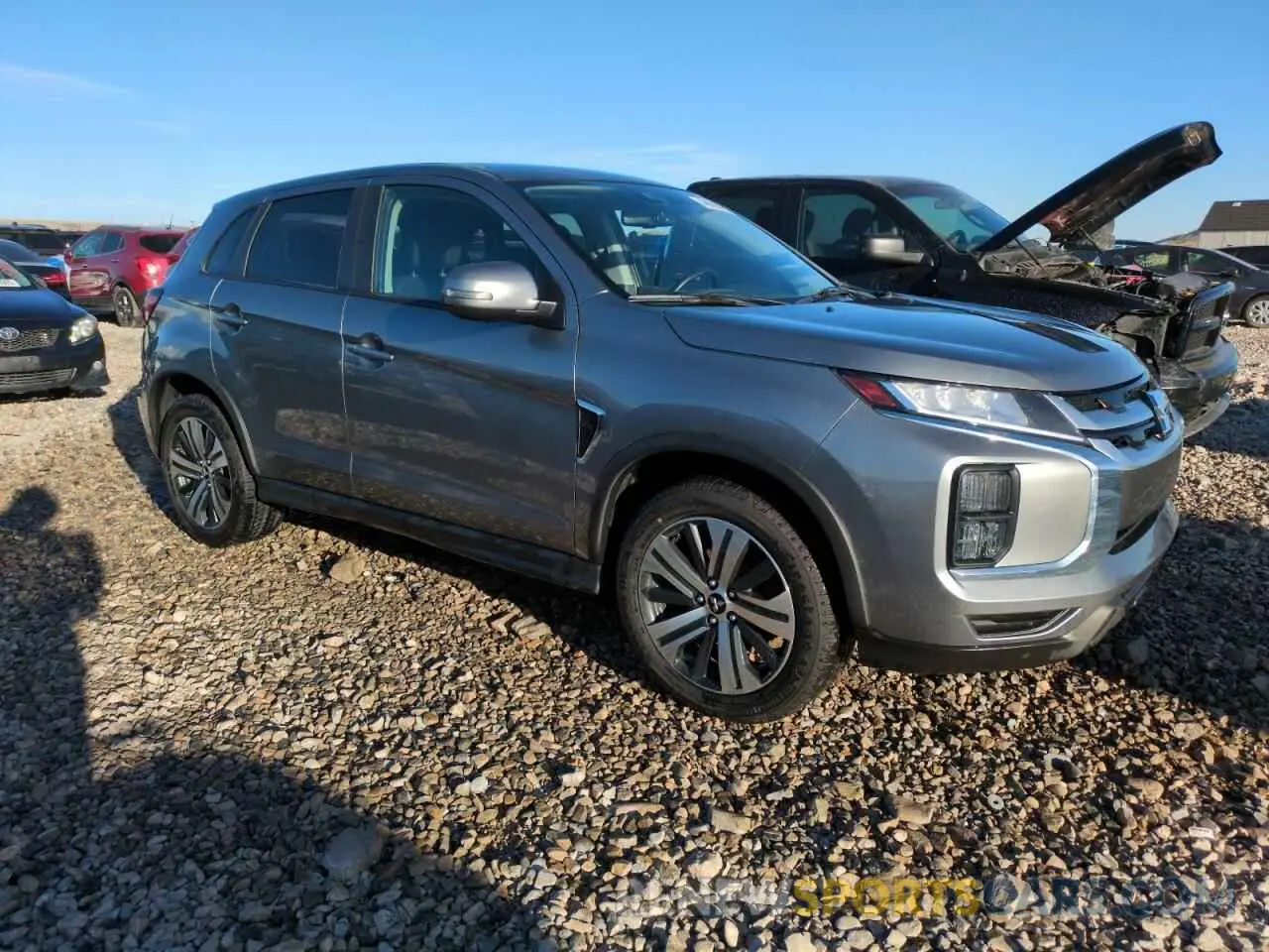 4 fotografías del automóvil dañado JA4ARUAU8MU023568 MITSUBISHI OUTLANDER 2021