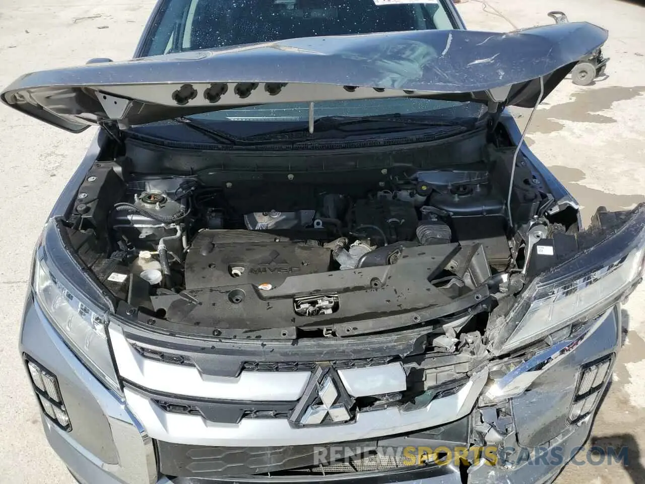 12 fotografías del automóvil dañado JA4APUAU1NU015965 MITSUBISHI OUTLANDER 2022