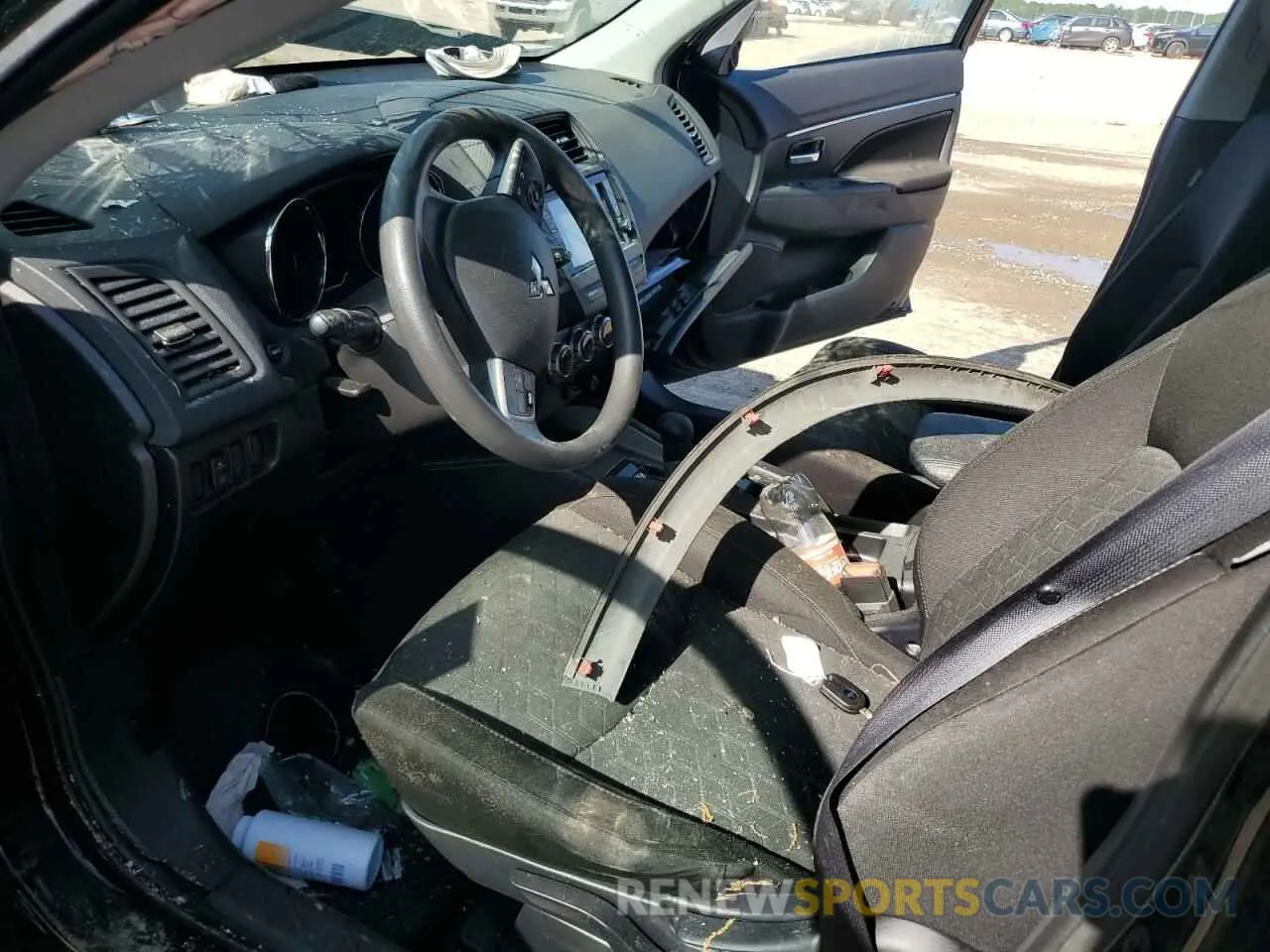 7 fotografías del automóvil dañado JA4APUAU4NU002627 MITSUBISHI OUTLANDER 2022